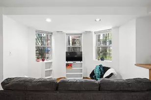 1236 N Marion Ct, Chicago, IL 60622 - Photo 4