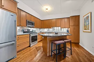 950 Augusta Way, Highland Park, IL 60035 - Photo 8