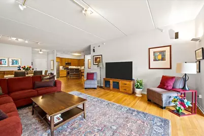 950 Augusta Way #115, Highland Park, IL 60035 - Photo 4