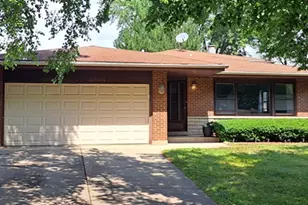 644 Bryn Mawr Ave, Bartlett, IL 60103 - Photo 2