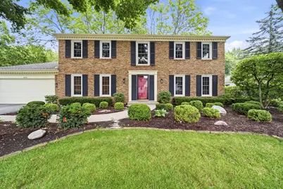 325 Versailles Drive, Northbrook, IL 60062 - Photo 2