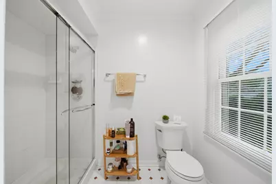 325 Versailles Drive, Northbrook, IL 60062 - Photo 22