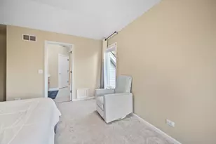 142 N Dixon Dr, Batavia, IL 60510 - Photo 26