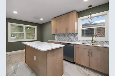 14909 Martin Luther King Jr Drive, Dolton, IL 60419 - Photo 4