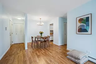 10041 S Walnut Terrace, Palos Hills, IL 60465 - Photo 6