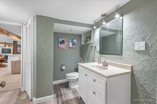701 Monroe Ave, Saint Charles, IL 60174 - Photo 12
