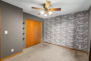 1426 Anthony Ln, Sandwich, IL 60548 - Photo 10