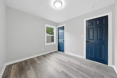 21727 Clyde Avenue, Sauk Village, IL 60411 - Photo 8