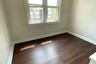 1445 W Thome Ave, Chicago, IL 60660 - Photo 10