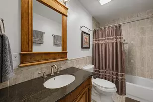 520 Dover Dr, Roselle, IL 60172 - Photo 20