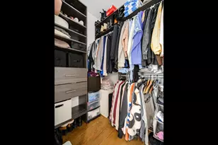 3217 N Troy St, Chicago, IL 60618 - Photo 16