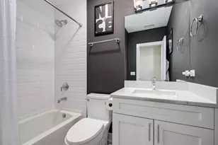 3217 N Troy St, Chicago, IL 60618 - Photo 20