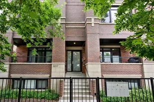 3217 N Troy St, Chicago, IL 60618 - Photo 2