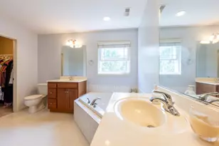 302 Goldenrod Dr, Savoy, IL 61874 - Photo 24