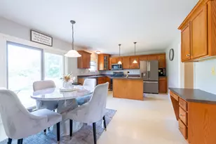 302 Goldenrod Dr, Savoy, IL 61874 - Photo 12