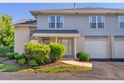 17025 E Circle Drive, Tinley Park, IL 60477 - Photo 2