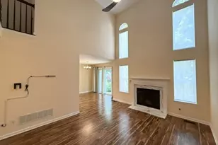707 Kingsbridge Dr, Carol Stream, IL 60188 - Photo 4