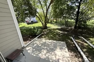 707 Kingsbridge Dr, Carol Stream, IL 60188 - Photo 30