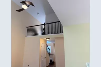 707 Kingsbridge Drive, Carol Stream, IL 60188 - Photo 14