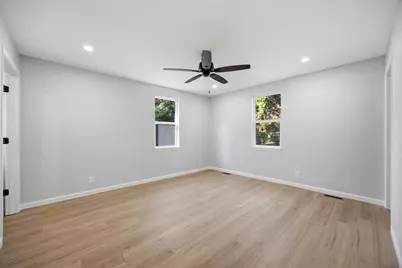12466 W Blanchard Road, Beach Park, IL 60087 - Photo 16