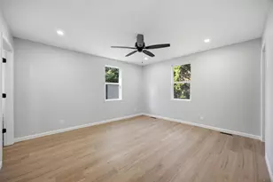 12466 W Blanchard Rd, Beach Park, IL 60087 - Photo 16
