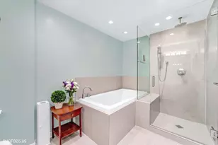 3462 N Sheffield Ave, Chicago, IL 60657 - Photo 20