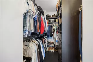 110 W Superior St, Chicago, IL 60654 - Photo 16