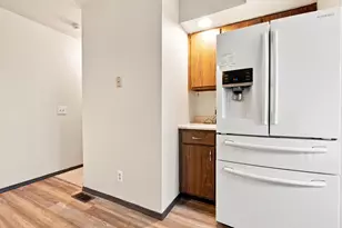 904 Kara Dr, Champaign, IL 61822 - Photo 12