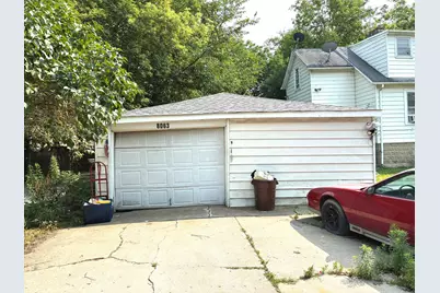 8063 N Elmwood Street, Skokie, IL 60077 - Photo 18