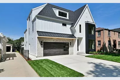 680 S Bryan Street, Elmhurst, IL 60126 - Photo 2