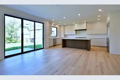 680 S Bryan Street, Elmhurst, IL 60126 - Photo 10