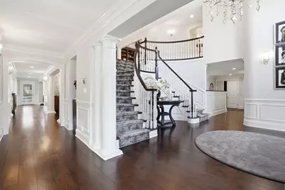 1877 Banbury Road, Inverness, IL 60067 - Photo 4