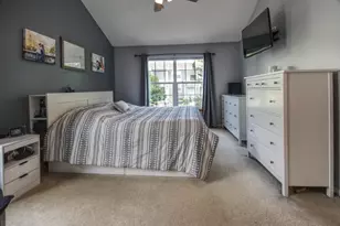 543 Silver Leaf Dr, Joliet, IL 60431 - Photo 10