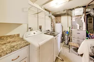 349 Park Dr, Northbrook, IL 60062 - Photo 24