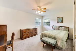 349 Park Dr, Northbrook, IL 60062 - Photo 14