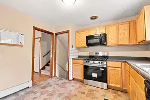 615 Richards Ln, Champaign, IL 61820 - Photo 10