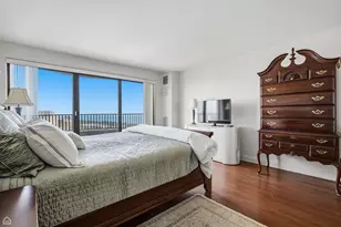 2020 N Lincoln Park W, Chicago, IL 60614 - Photo 28