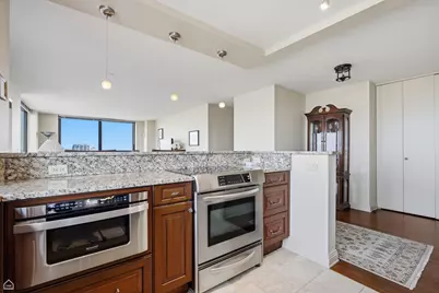 2020 N Lincoln Park W #28AB, Chicago, IL 60614 - Photo 12