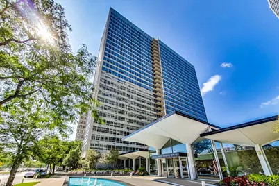 3550 N Lake Shore Drive #2707, Chicago, IL 60657 - Photo 2