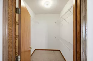 623 Saugatuk Cir, Romeoville, IL 60446 - Photo 20