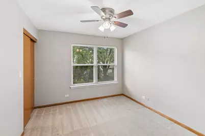 1404 E Baronet Lane, Palatine, IL 60074 - Photo 16
