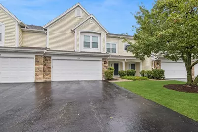 1404 E Baronet Lane, Palatine, IL 60074 - Photo 1