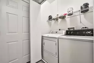 3230 N Seminary Ave, Chicago, IL 60657 - Photo 18