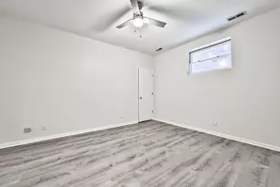 3230 N Seminary Ave, Chicago, IL 60657 - Photo 14