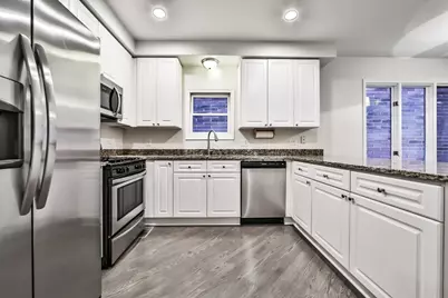 3230 N Seminary Avenue #1, Chicago, IL 60657 - Photo 4