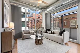 660 W Wayman St, Chicago, IL 60661 - Photo 8