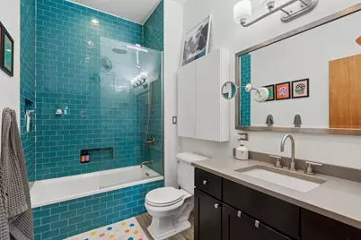 2401 W Ohio Street #34, Chicago, IL 60612 - Photo 14