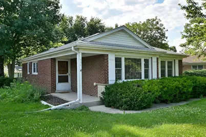 936 S Monroe Street, Hinsdale, IL 60521 - Photo 1