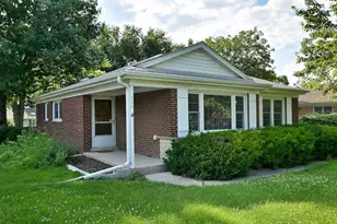 936 S Monroe St, Hinsdale, IL 60521 - Photo 1