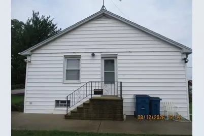 1704 Cora Street, Crest Hill, IL 60403 - Photo 4